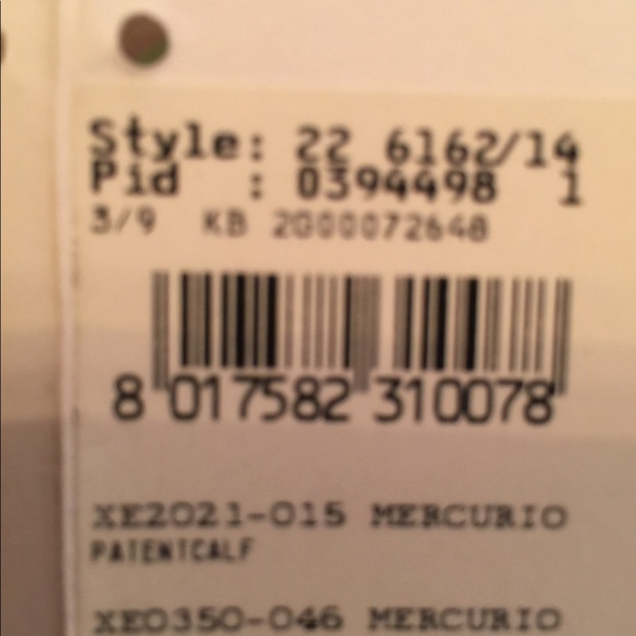 Ferragamo Brown Patent Wallet - Picture 7 of 8